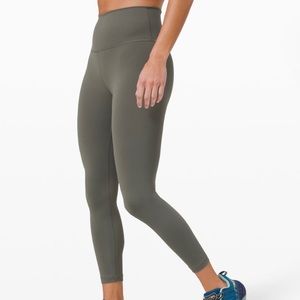 Lululemon Wunder Train High-Rise Tight 25” Size 4